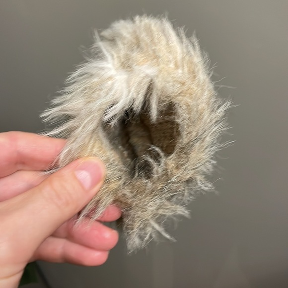 Free wth Purchase (1) only Faux Fur Fuzzy Slipper Moccasin Cabbage Patch Kids - Picture 3 of 4